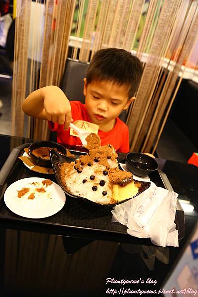 U40A8895.JPG U40A8895.JPG