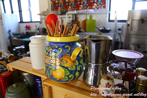 U40A9050.JPG U40A9050.JPG