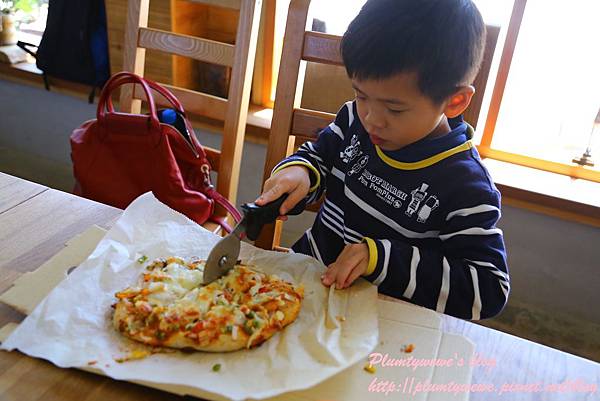 U40A9292.JPG U40A9292.JPG