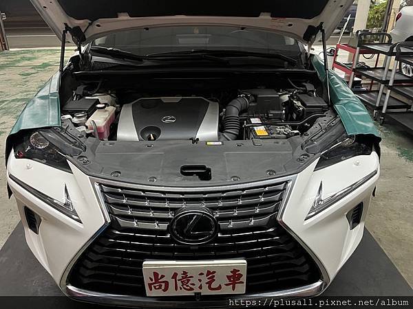 LEXUS NX200 2.0汽油 更換電瓶 選用BOSCH