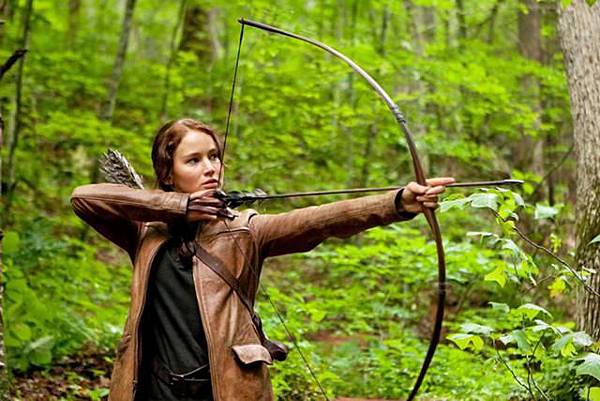 電影《飢餓遊戲》中由 Jennifer Lawrence 所扮演的角色 Katniss Everdeen (凱妮絲)