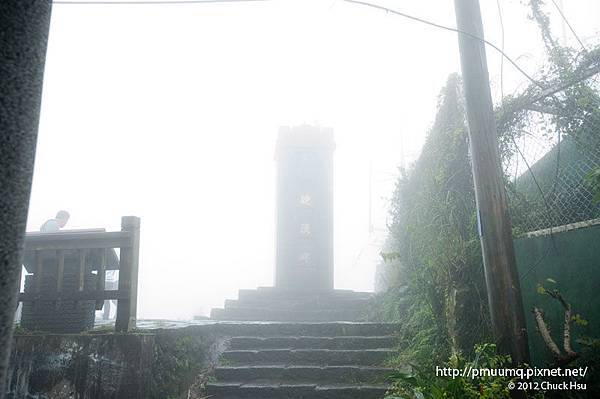 霧朦朦(觀音山硬漢嶺).jpg