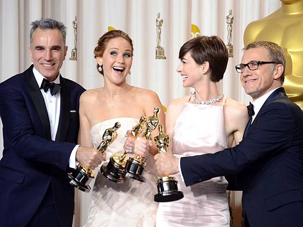 Daniel Day-Lewis,Jennifer Lawrence,Anne Hathaway,Christoph Waltz