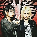 L'Arc~en~Ciel的hyde (主唱) 與Oblivion Dust的K.A.Z(吉他手) 兩人所組成的VAMPS--VAMPS LIVE 2010 BEAST WORLD TOUR.jpg