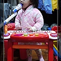 2010/1/7 小薇自彈自唱