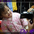 2010/1/7 小薇對著 DV 笑