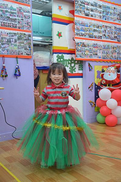 DSC_0049.JPG DSC_0049.JPG