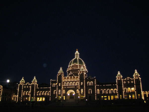 empress hotel in Vic