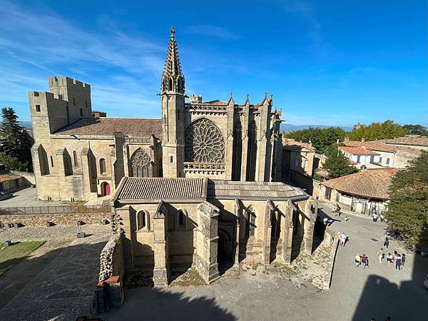 法國南部氣勢磅礴的中世紀卡卡松城堡 Carcassonne