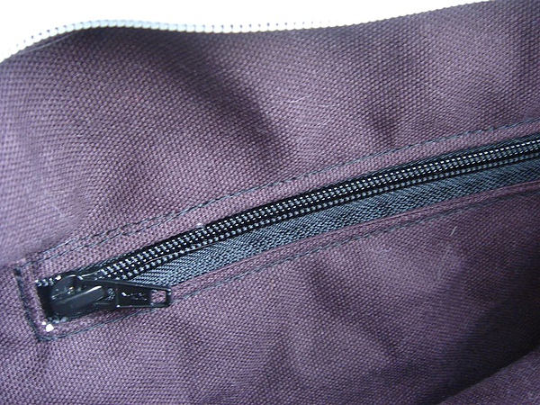菱格紋側背包 (5).JPG