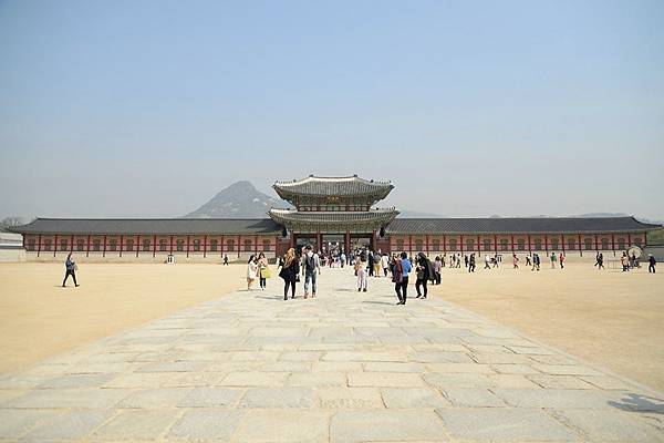 景福宮王宮門將光化門守衛交接儀式影片경복궁 欣傳媒 景福宮王宮門將光化門守衛交接儀式影片경복궁 欣傳媒