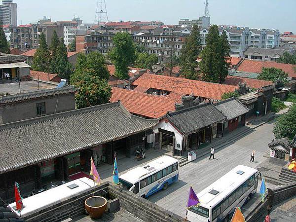 62381_434950006178_7428635_n