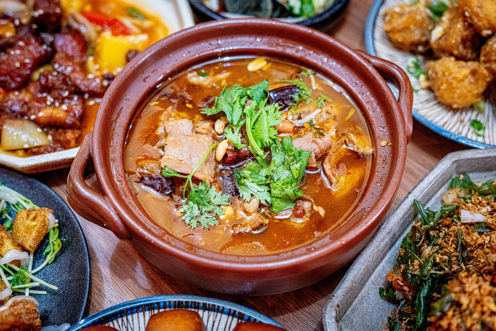 <<嘉義>>嘉義新開的川菜餐廳//每道料理都好下飯//蜜汁豬 <<嘉義>>嘉義新開的川菜餐廳//每道料理都好下飯//蜜汁豬