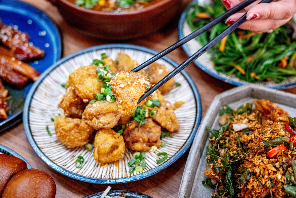 <<嘉義>>嘉義新開的川菜餐廳//每道料理都好下飯//蜜汁豬 <<嘉義>>嘉義新開的川菜餐廳//每道料理都好下飯//蜜汁豬