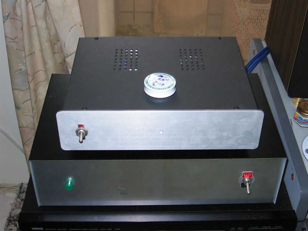 DAC 4395 1 DAC 4395 與 PCM 2702E DAC