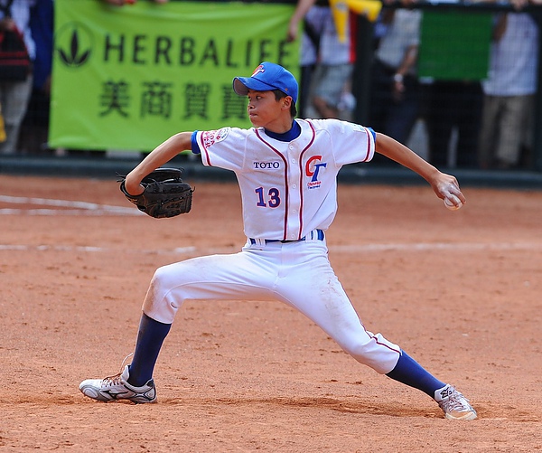 20100718-對戰日本完封七局的勝利投手陳仕朋.JPG