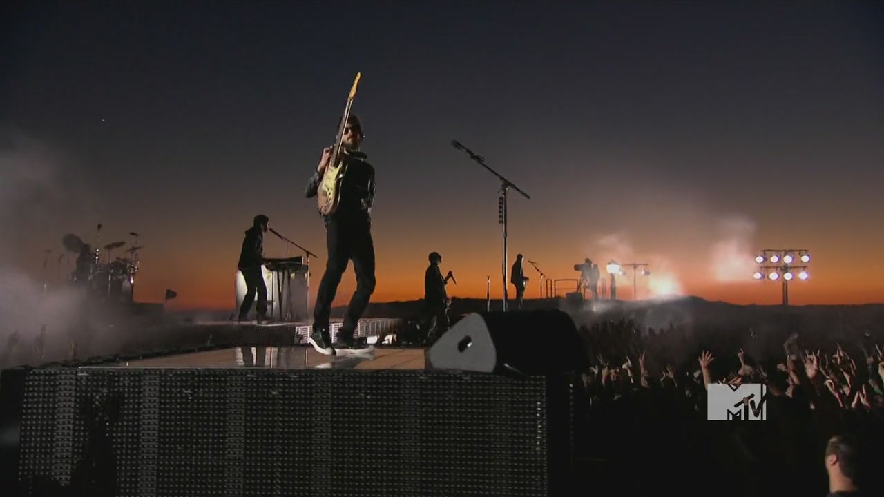 MTV.Video.Music.Awards.2010.720p.HDTV.x264-SYS[(150806)23-42-00].JPG