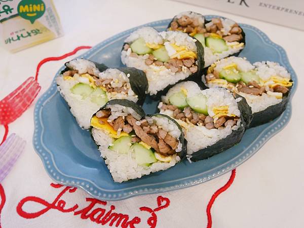 [My Little Kitchen] 好療癒「愛心韓式飯捲