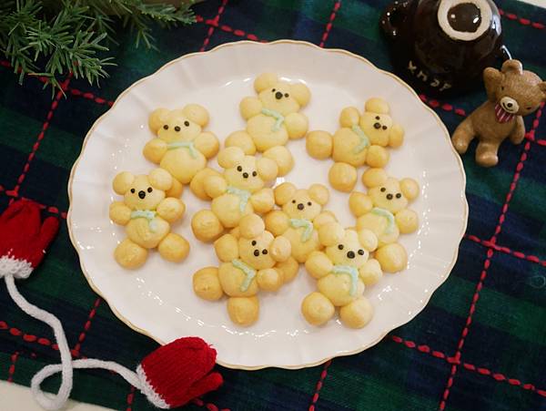 [My Little Kitchen] 簡單做「小熊曲奇」奶