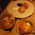 Afternoon tea - Scone+fruit tea