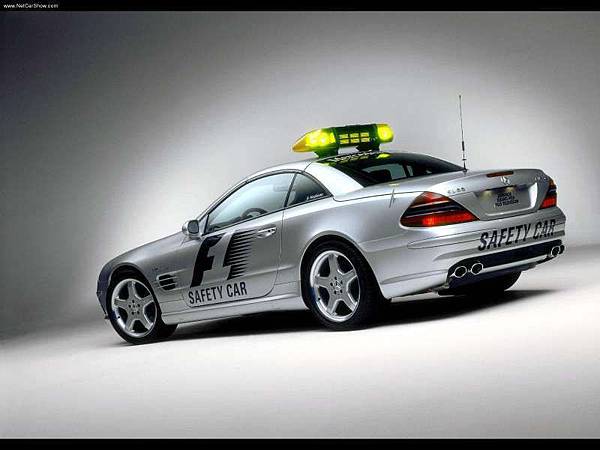 Mercedes-Benz-SL55_AMG_F1_Safety_Car_2003_800x600_wallpaper_03.jpg