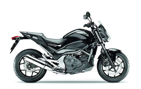 省油好操控的硬地瓜 Honda Nc700d Integra 夢與現實的交點 痞客邦 省油好操控的硬地瓜 Honda Nc700d Integra 夢與現實的交點 痞客邦