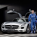 Mercedes-SLS-AMG-F1-Safety-Car-4.jpg