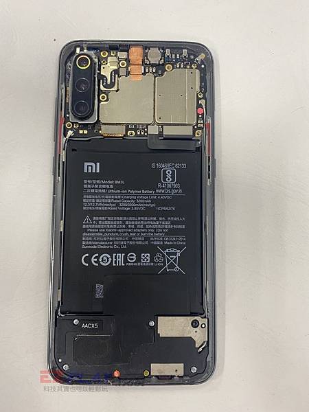 小米9手機維修_電池更換_面板更換03-768x1024 (1)