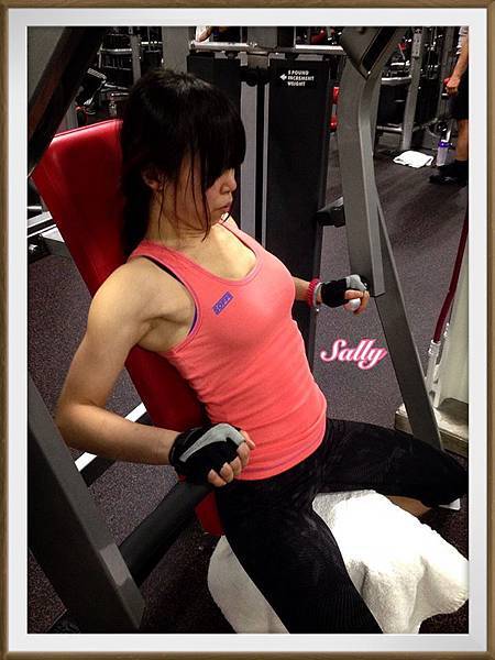 46166_724286897582958_574413634_n