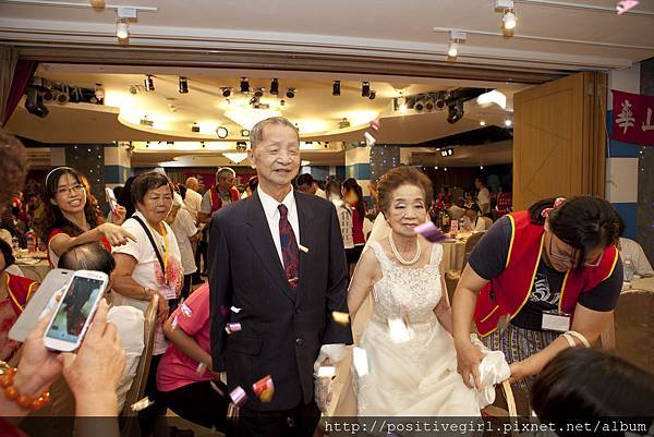 怡人園婚宴會館  華山老人基金會25.JPG