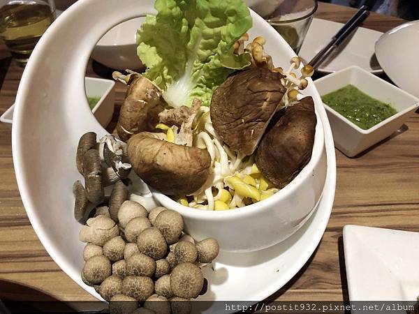 IMG_1970.JPG IMG_1970.JPG