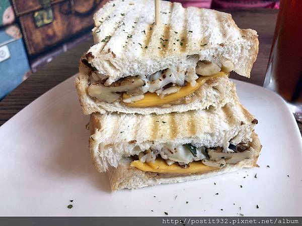 IMG_1728.JPG IMG_1728.JPG