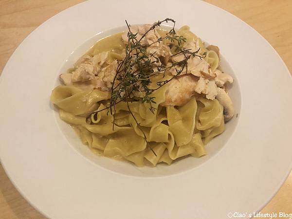 IMG_1563.JPG IMG_1563.JPG