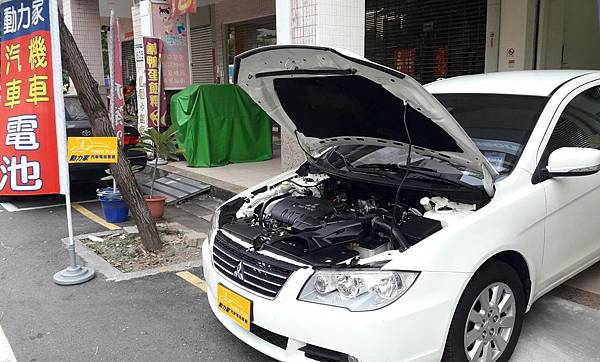 三菱 LANCER 使用GLOBAL電池-1 三菱 LANCER 使用GLOBAL電池-1