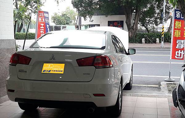 三菱 LANCER 使用GLOBAL電池-7