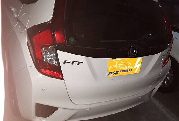 HONDA FIT-2
