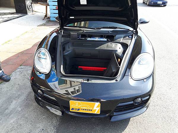 保時捷PORSCHE CaymanBoxster(987) 2008年式- 台南進口車電瓶更換服務-動力家