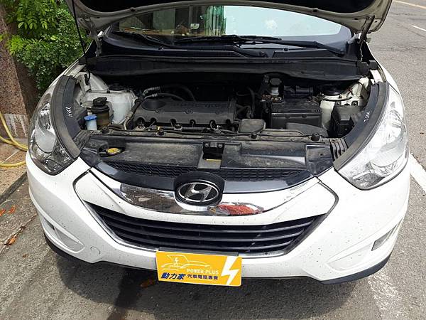 現代HYUNDAI ix35- 台南汽車電池更換