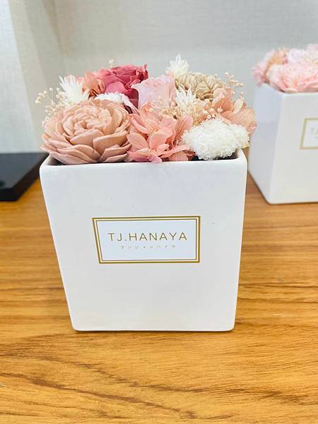 ［高雄花店］TJ.HANAYA 緹緁花屋 高雄五福店 -日系