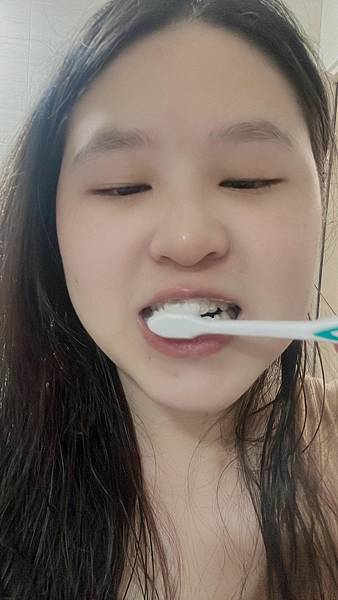 「日本好物推薦」第一三共Clean dental小紅管護理牙
