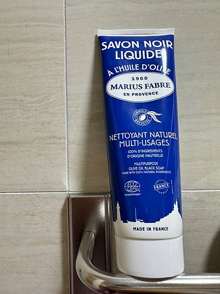 [家庭清潔]法鉑橄欖油黑肥皂-居家萬用清潔劑By饅頭媽的部落