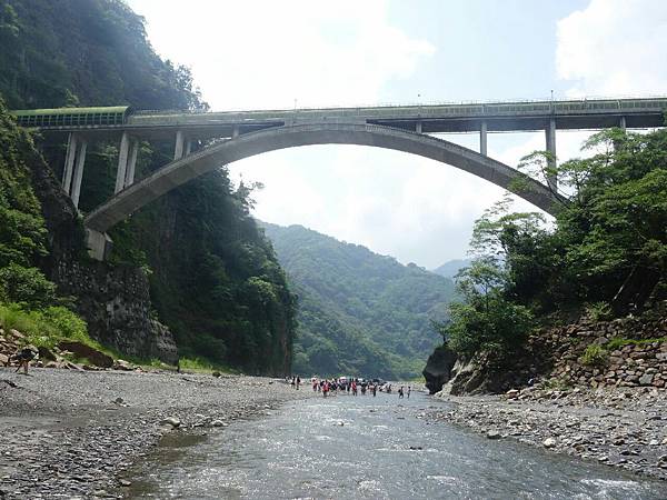 武界龍紋石104.07.04 (18).jpg