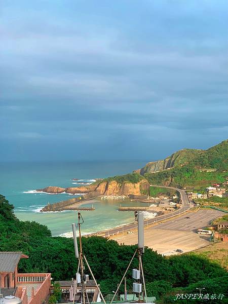 【九份住宿】推薦絕美陰陽海景玫瑰山城，無敵山海連線，北海岸度