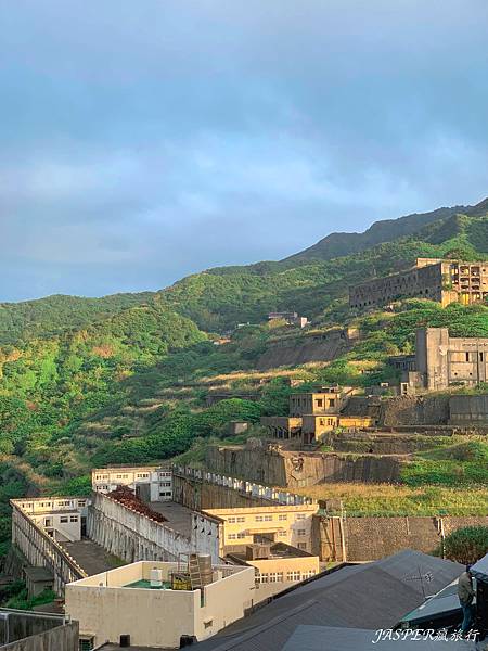 【九份住宿】推薦絕美陰陽海景玫瑰山城，無敵山海連線，北海岸度