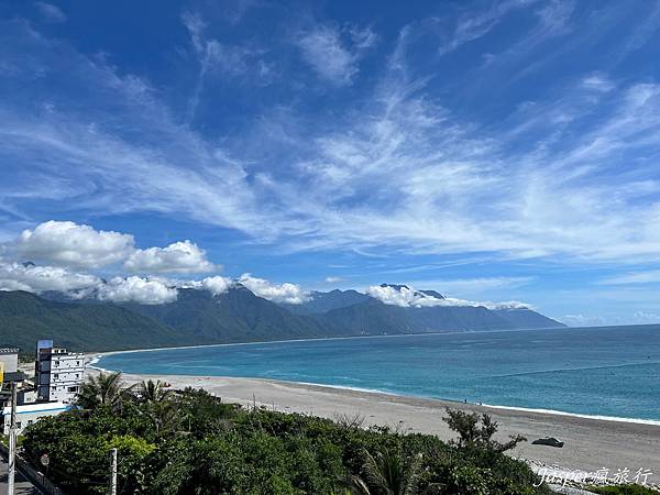 【花蓮住宿】七星潭住宿推薦白色地中海民宿,能遠挑七星潭海景和 【花蓮住宿】七星潭住宿推薦白色地中海民宿,能遠挑七星潭海景和