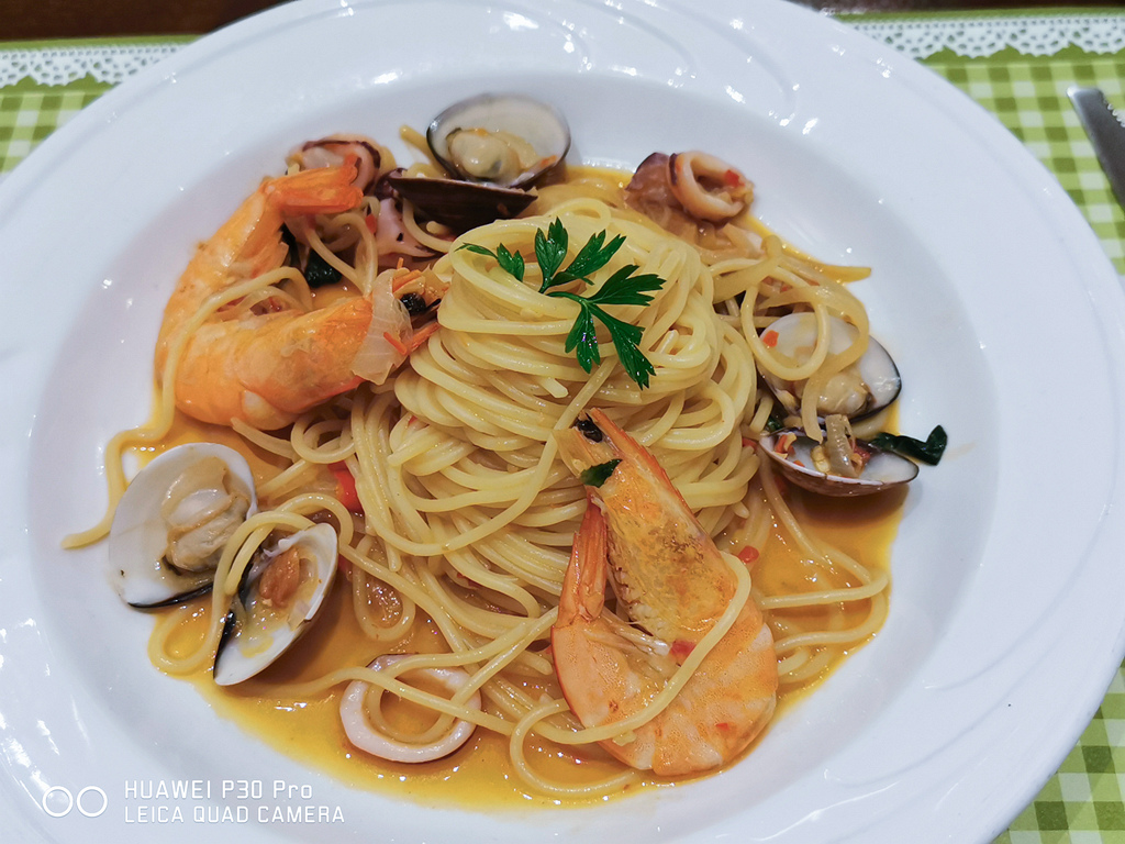 IMG_20190531_194939.jpg IMG_20190531_194939.jpg