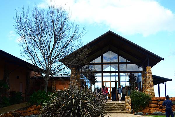 DSC_0057.JPG DSC_0057.JPG