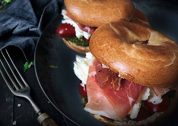 PRIMO 義式生火腿片貝果 PRIMO 義式生火腿片貝果