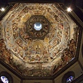 Vasari畫的圓頂,她畫的人物感覺都很激動