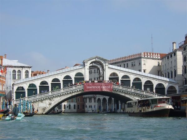 雷雅托橋